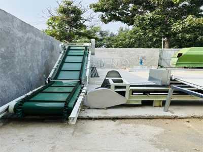 1 年，長沙劉老板萬頭羊場新規(guī)劃養(yǎng)殖設(shè)備潮流