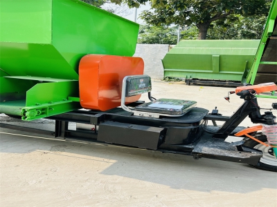 養(yǎng)殖，從選對電動撒料車開始，別再辛苦了！