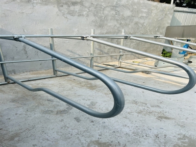 如何判斷牛臥床是否需要更換？