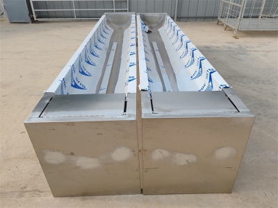 東北地區(qū)農(nóng)戶紛紛選用自動(dòng)恒溫飲水槽